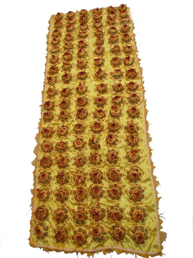 小件蓮花被(黃)  $1600